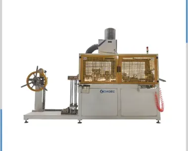 Fin forming machine for aluminum radiators and condensers
