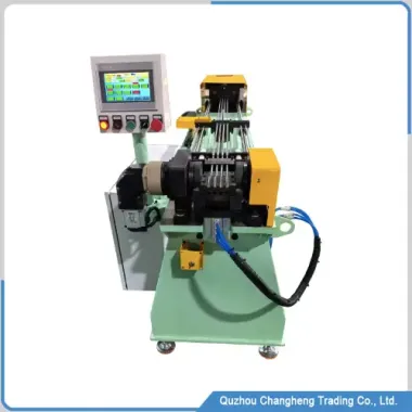 Hydraulic bender machine of copper tube