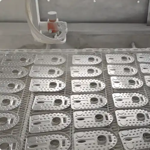 Aluminum brazing flux spraying machine